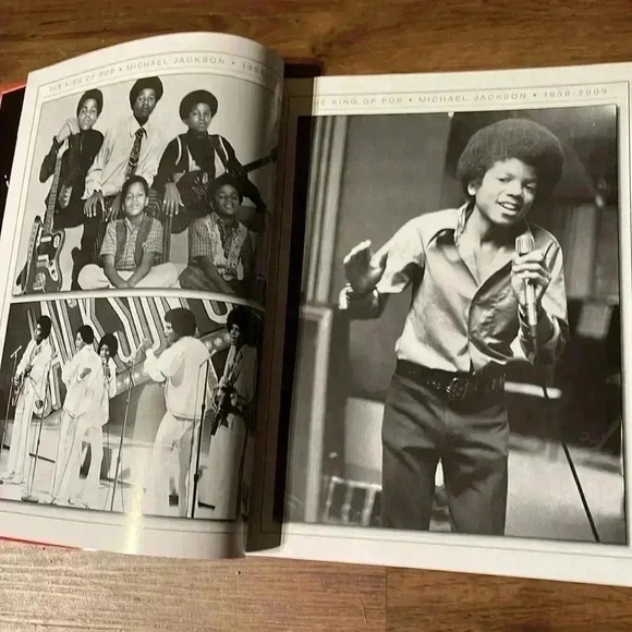 King of Pop Collector’s Phot Gallery - Picture 4 of 11